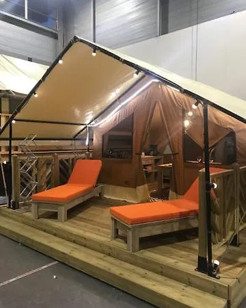 Oh! - Paradis A L'ombre Des Tilleuls *