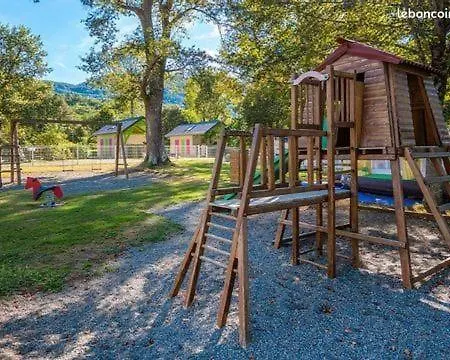 营地 Oh! - A L'ombre Des Tilleuls Hautes Pyrenees