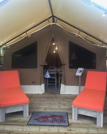 Oh! - Paradis A L'ombre Des Tilleuls 캠프장